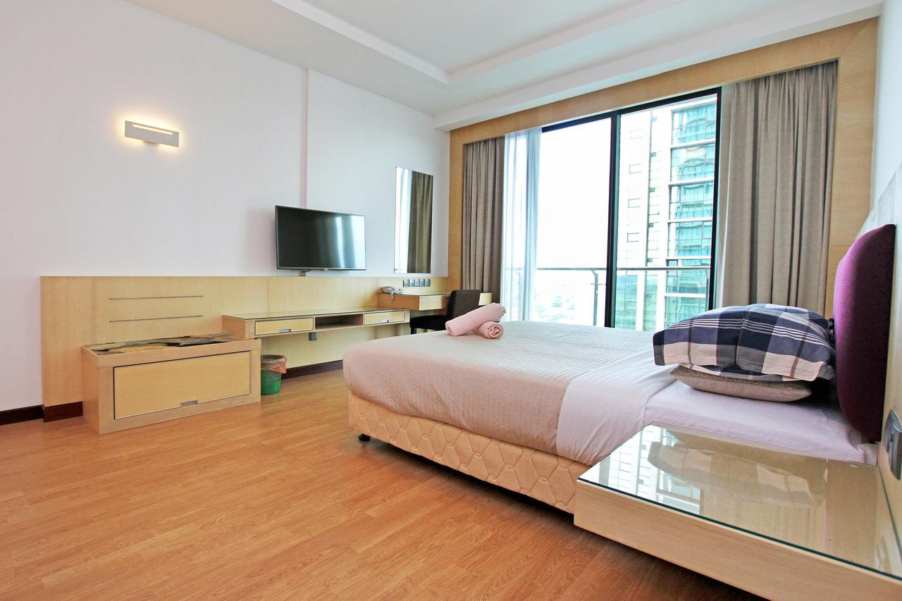 Bernard Holiday Home @ Imperial Suites Kuching Exterior foto