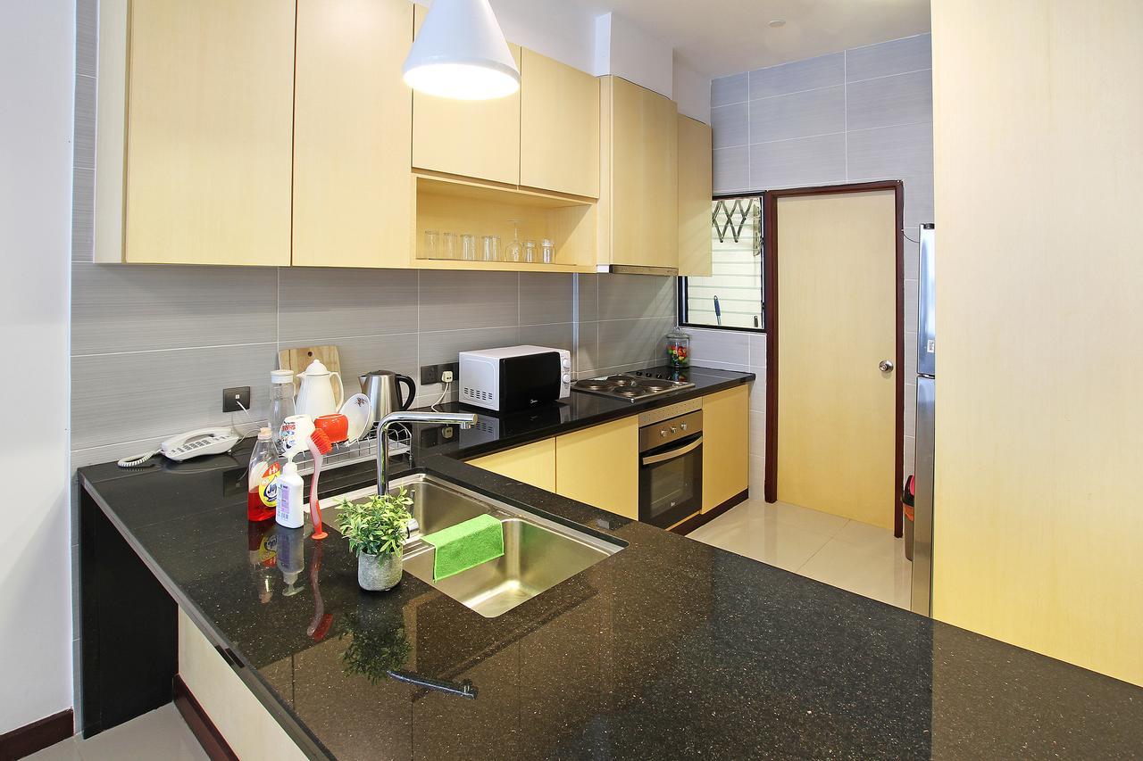 Bernard Holiday Home @ Imperial Suites Kuching Exterior foto